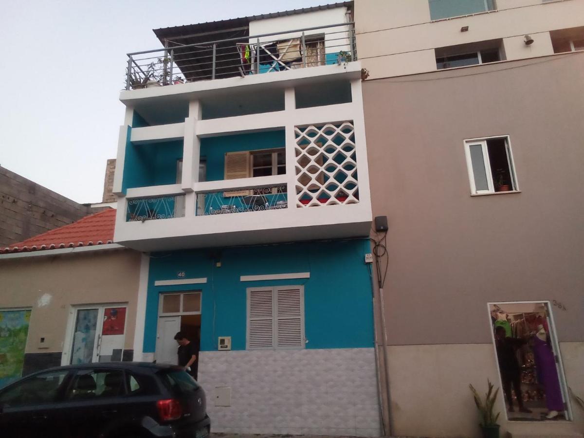 In The Heart Of Praia - Family B&B Ngoại thất bức ảnh