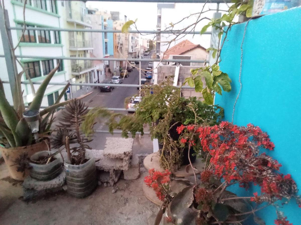 In The Heart Of Praia - Family B&B Ngoại thất bức ảnh