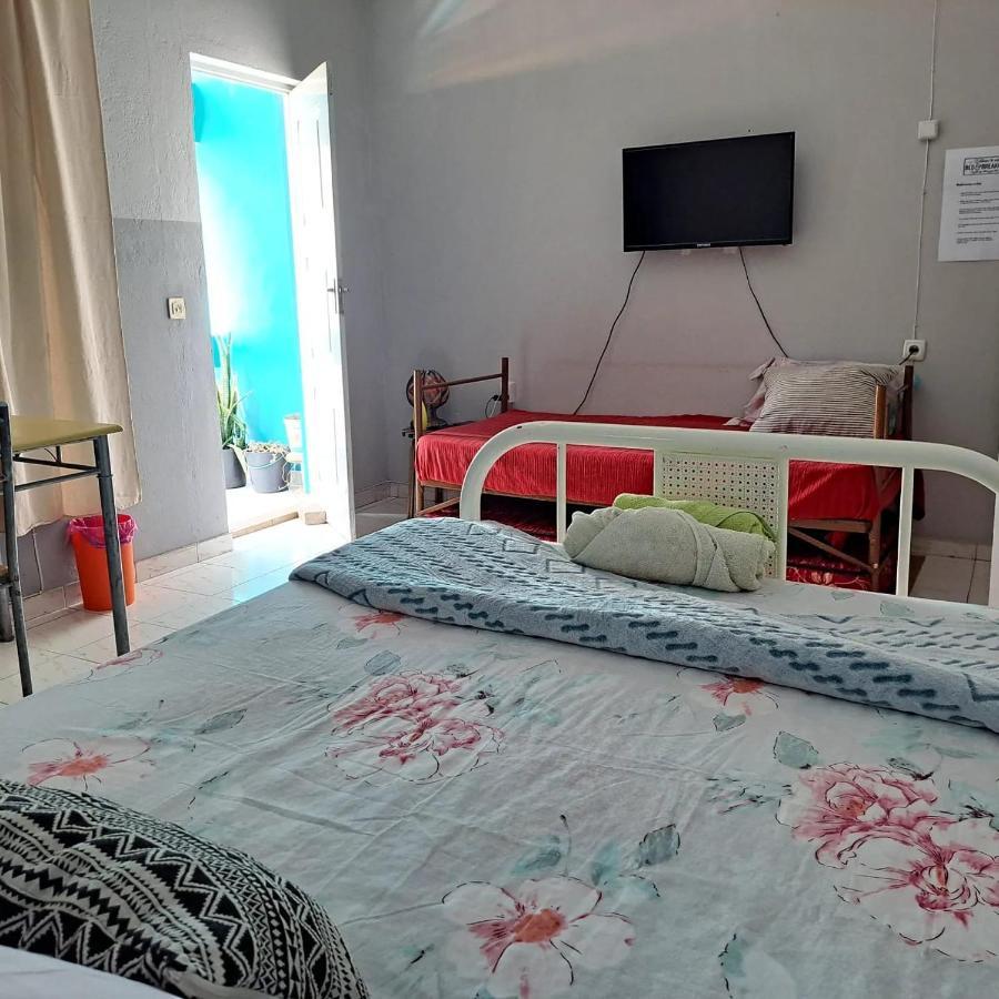 In The Heart Of Praia - Family B&B Ngoại thất bức ảnh