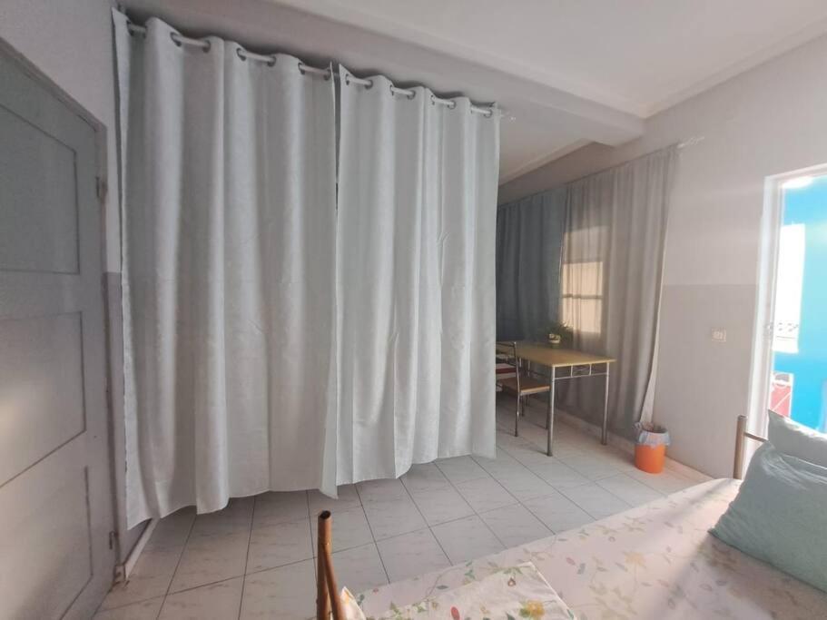 In The Heart Of Praia - Family B&B Ngoại thất bức ảnh